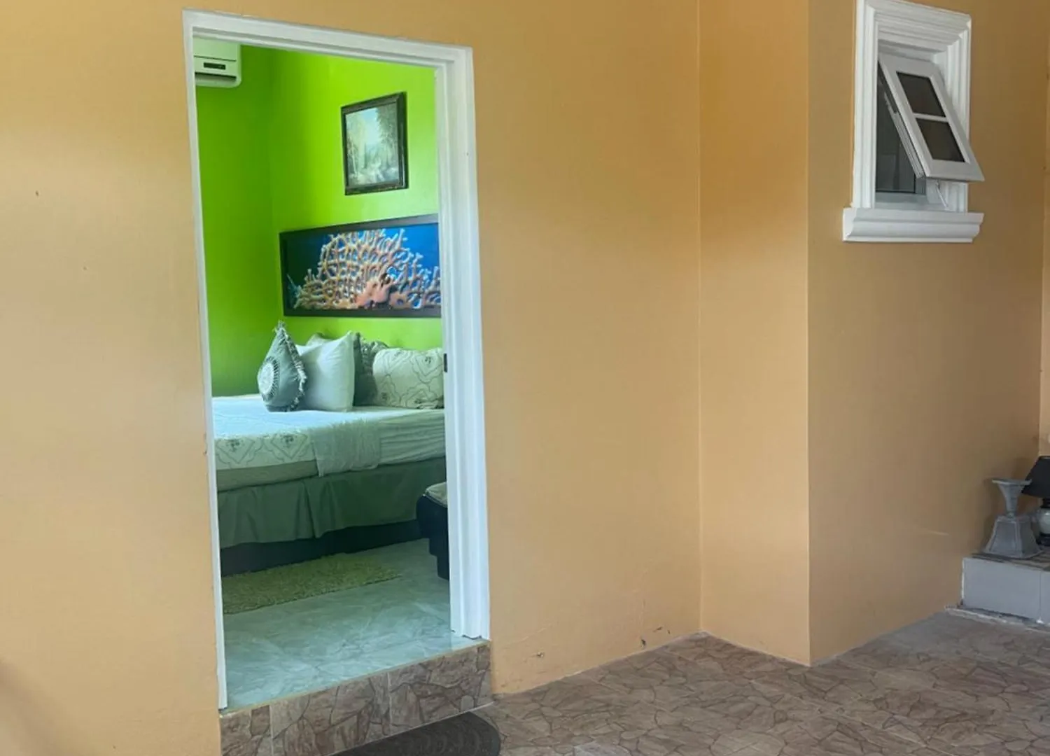 Cas Bed And Breakfast Corral Spring Jamaica
